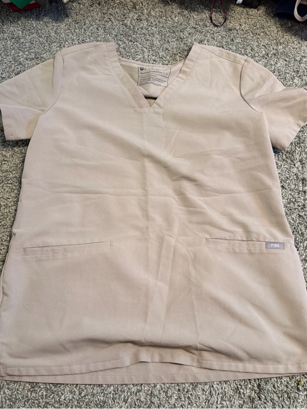 FIGS scrub top